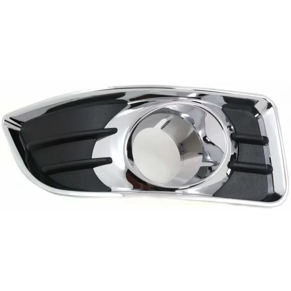 New Fog Light Trim For 2006-2008 Chevrolet Malibu Front Passenger Side GM2599103